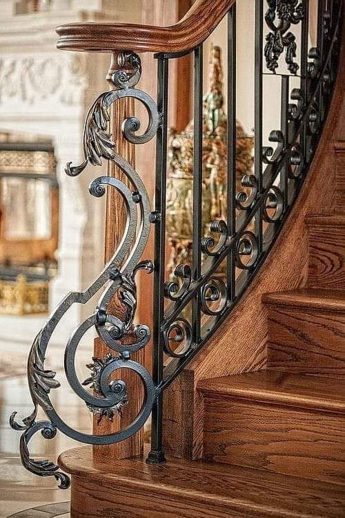 Pagar Balkon Klasik Pemalang Besi Tempa Mewah Judul: Mahakarya Pagar Balkon Klasik Pemalang untuk Hunian Sultan Keterangan: Detail ornamen pada pagar balkon besi tempa yang menawan di Pemalang. Deskripsi: Pagar balkon klasik di Pemalang, didesain dengan teknik tempa tangan yang menghasilkan detail ukiran superior, menambah nilai estetika dan kemewahan abadi pada fasad rumah Anda.