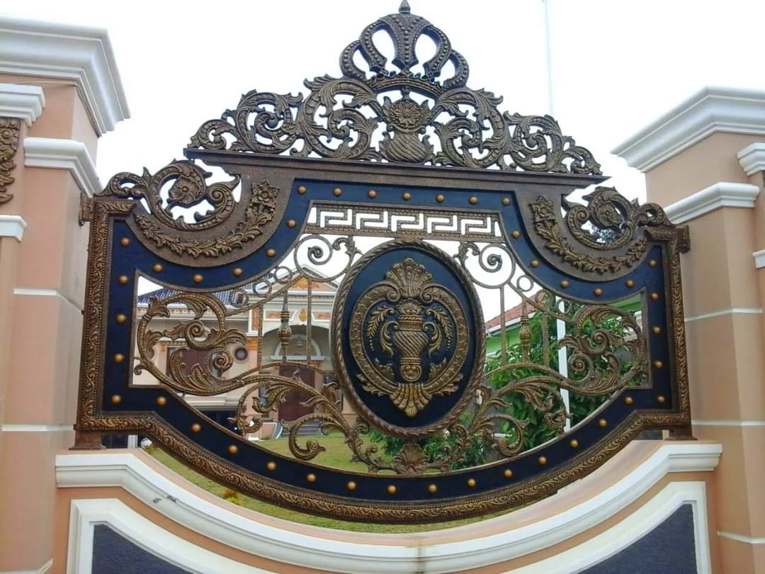 Mahakarya Klasik Teralis Besi Tempa Klaten Teralis Besi Tempa Klasik Mewah Klaten Pagar