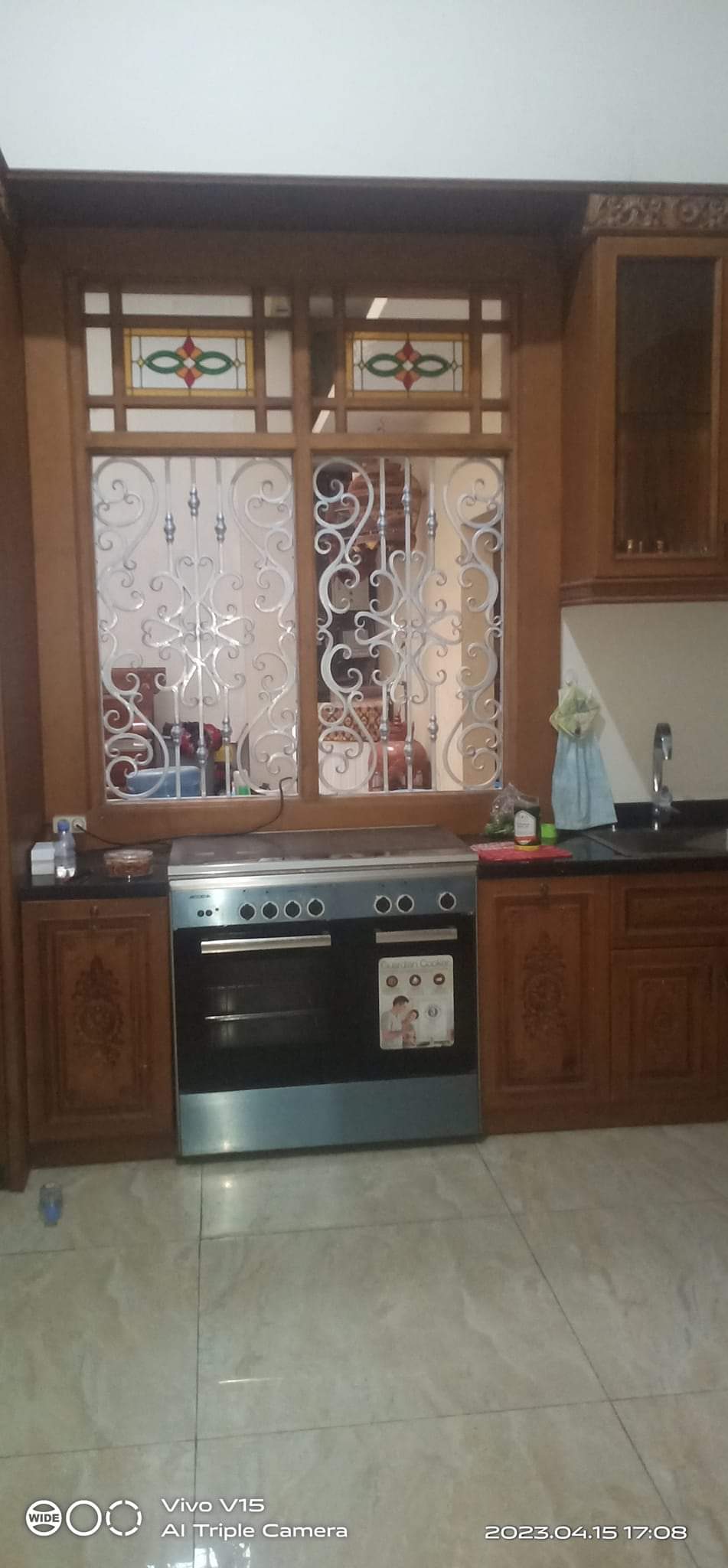 Pagar Tempa Klasik Jepara dengan Ornamen Detail