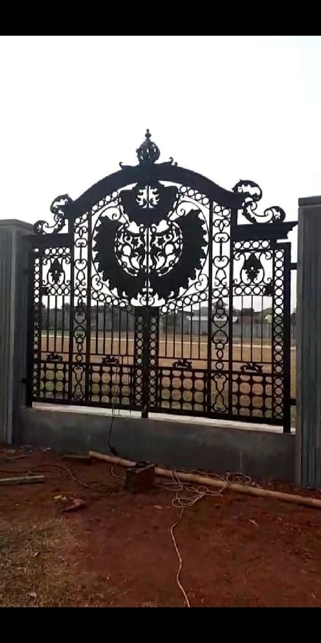 Desain Gerbang Besi Tempa Eksklusif Purbalingga